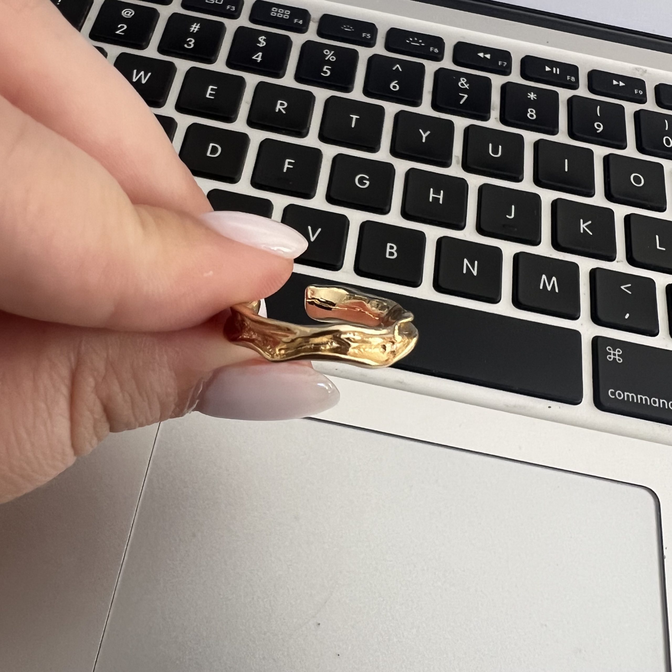 ANILLO ACERO DORADO AJUSTABLE